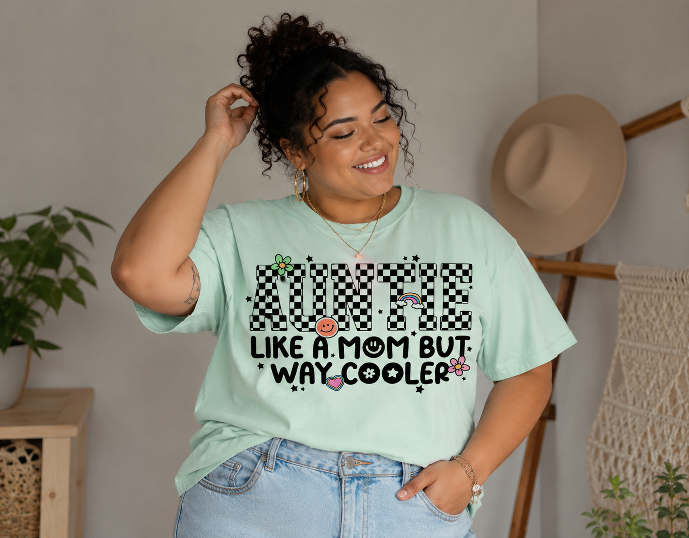 Checkered Auntie